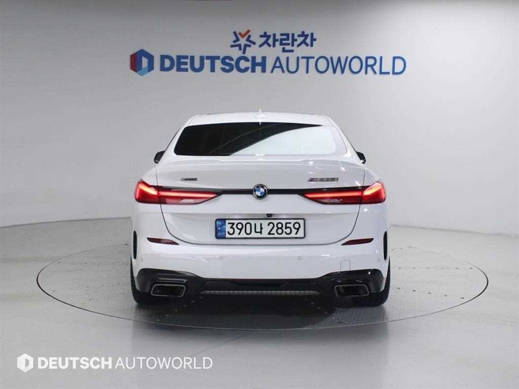 BMW 2시리즈 2시리즈 그란쿠페 (F44) M235i xDrive 이미지 4