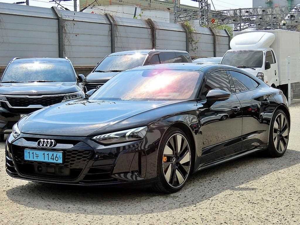 아우디 e-트론 GT GT 콰트로 프리미엄 이미지 2