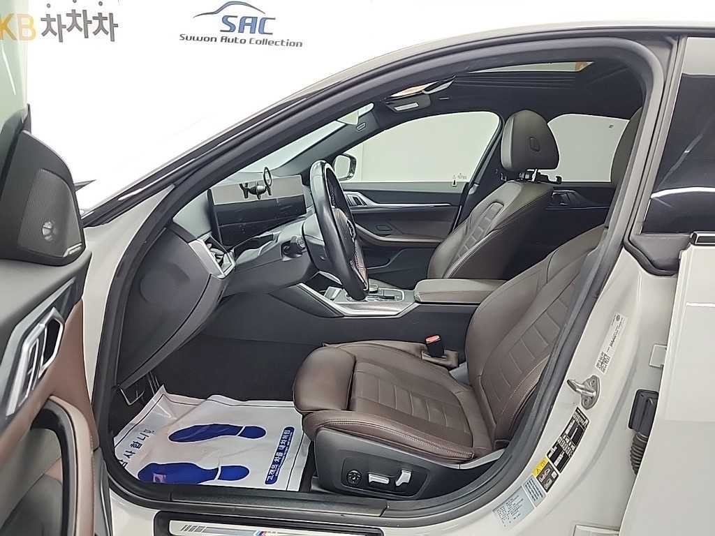 BMW i4 M50 프로 이미지 11