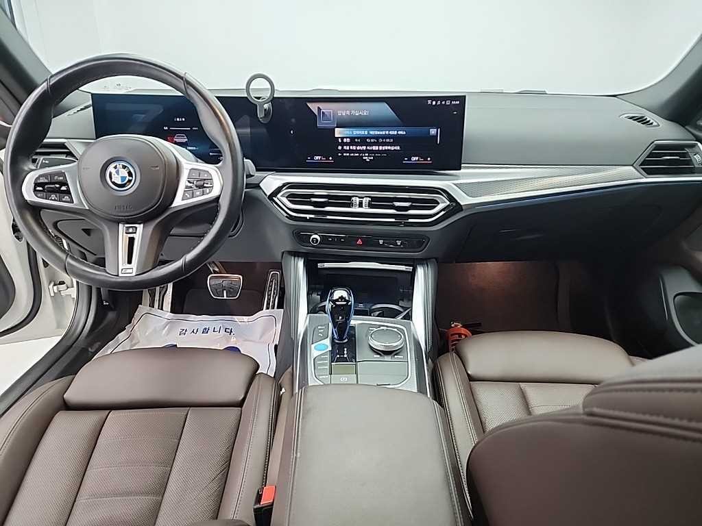 BMW i4 M50 프로 이미지 7