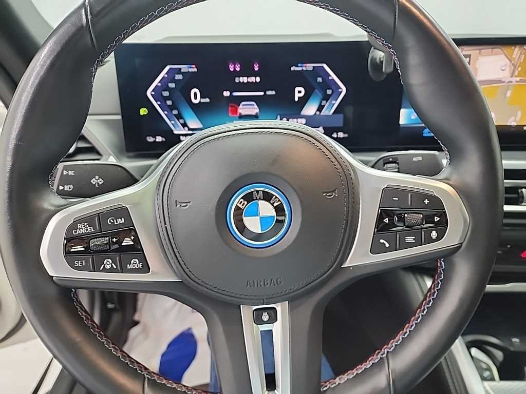 BMW i4 M50 프로 이미지 9