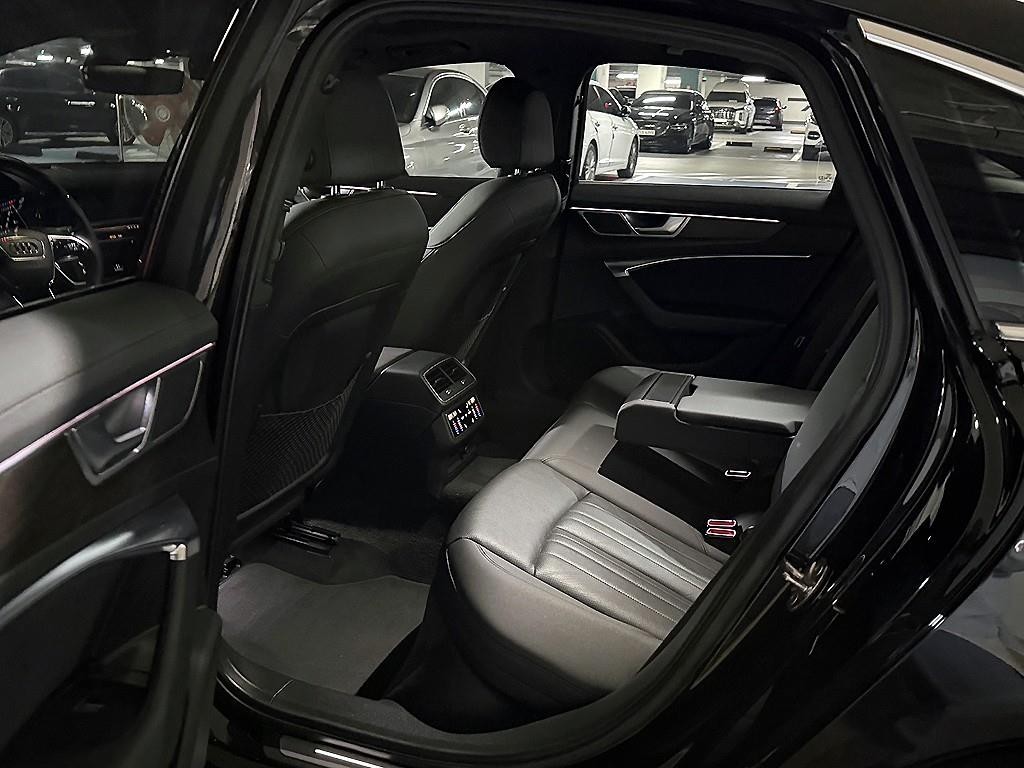 아우디 A6 A6 (C8) 45 TFSI 콰트로 프리미엄 이미지 8