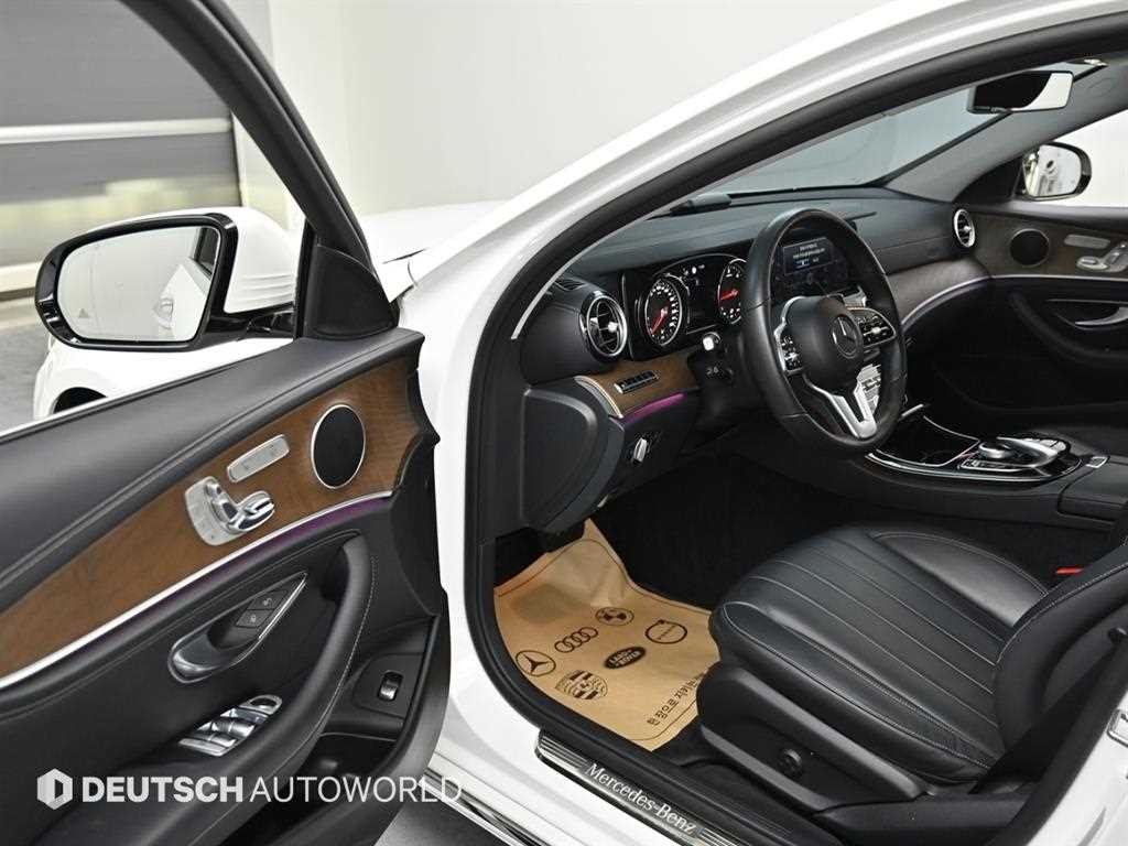 벤츠 E 클래스 E-클래스 W213 E220d 4MATIC 익스클루시브 이미지 11