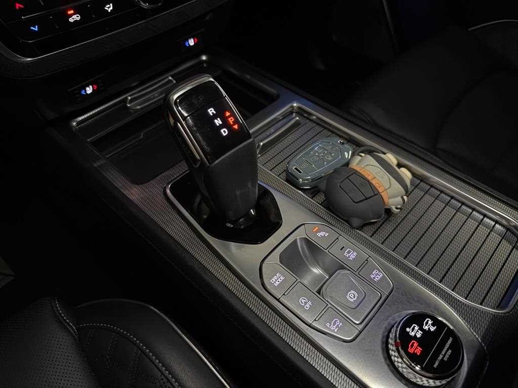 KG모빌리티(쌍용) 렉스턴 올 뉴 렉스턴 (Y450) 디젤 2.2 4WD 더 블랙 이미지 15