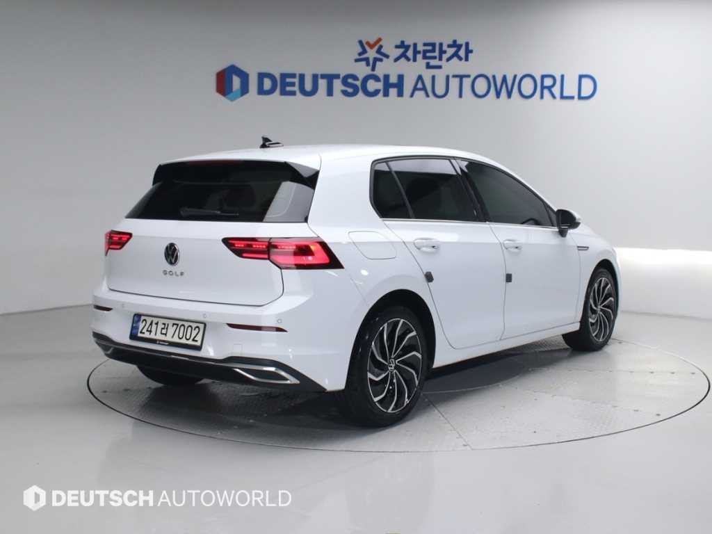 폭스바겐 골프 골프 8세대 2.0 TDI 프레스티지 이미지 2