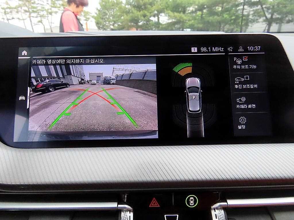 BMW 1시리즈 1시리즈 (F40) 120i M 스포츠 이미지 13