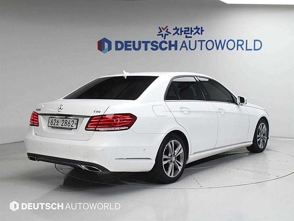 벤츠 E 클래스 E-클래스 W212 E220 CDI 아방가르드 이미지 2