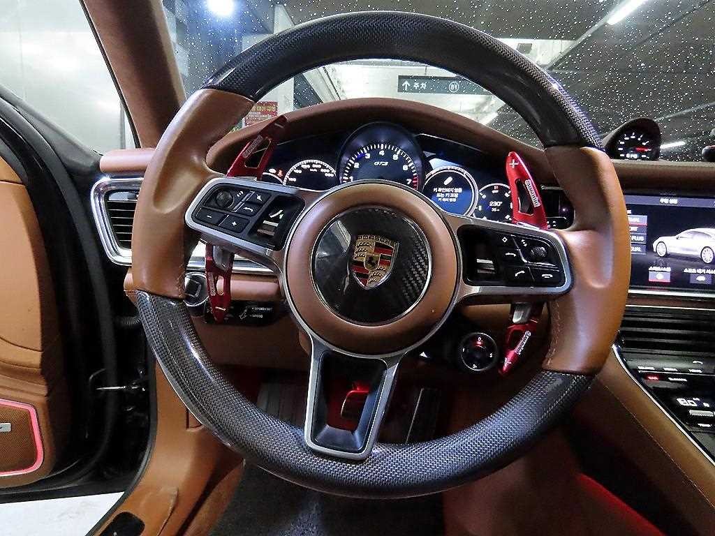 포르쉐 파나메라 파나메라(971) 4.0 GTS 이미지 8