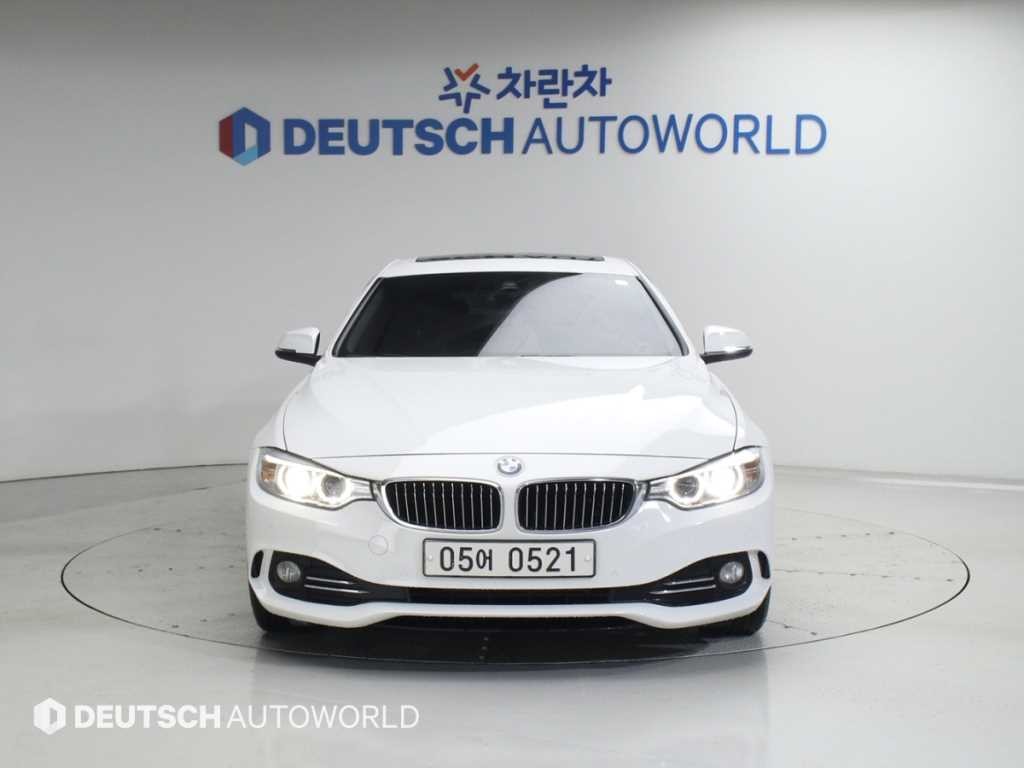 BMW 4시리즈 4시리즈 (F32) 420d 그란쿠페 럭셔리 이미지 3