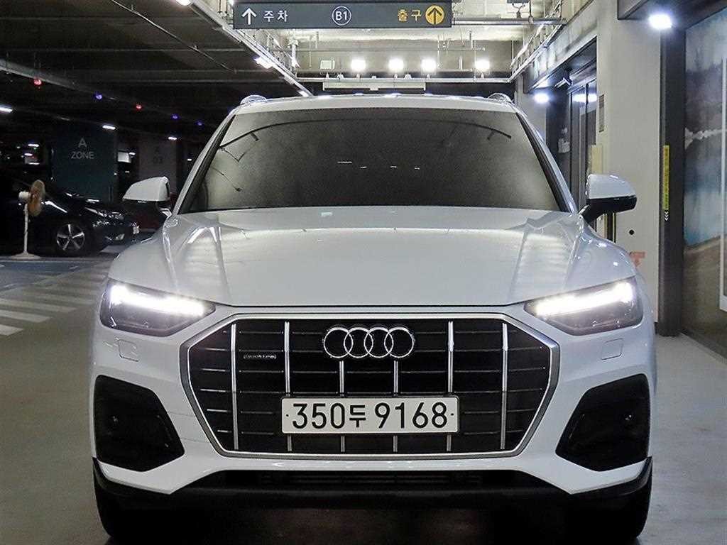 아우디 Q5 Q5 (FY) 45 TFSI 콰트로 프리미엄 스포트백 이미지 1