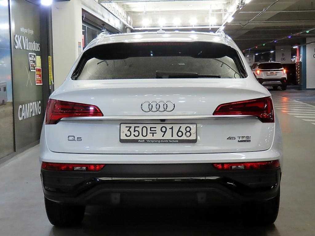 아우디 Q5 Q5 (FY) 45 TFSI 콰트로 프리미엄 스포트백 이미지 5