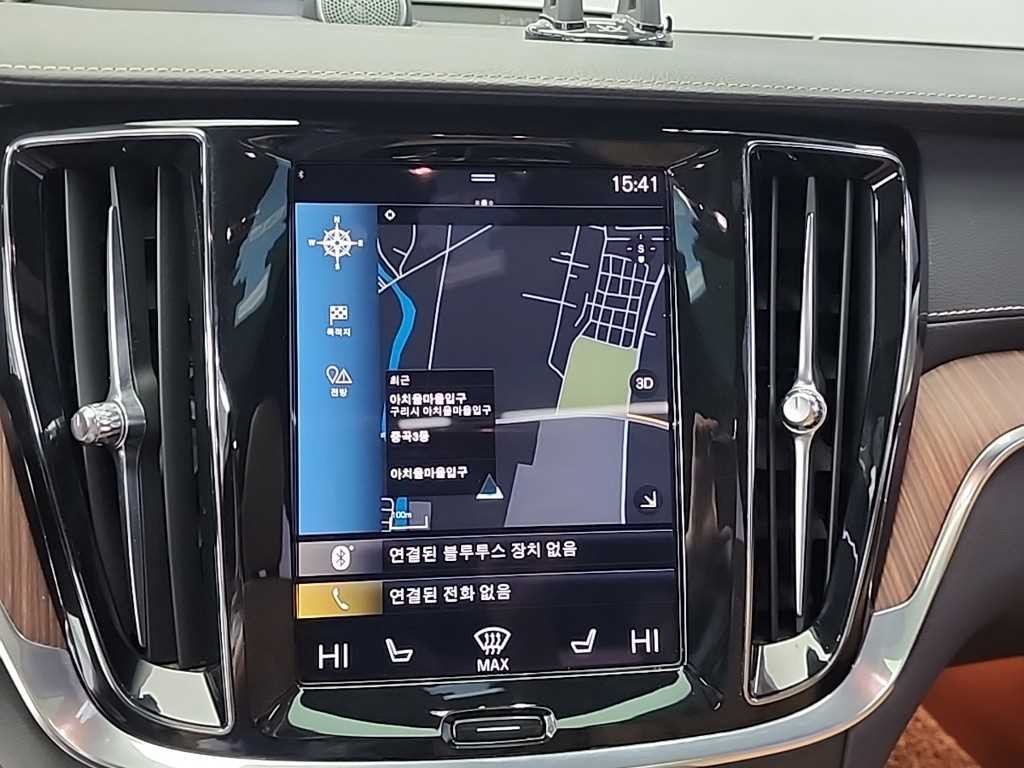 볼보 V60 V60 크로스 컨트리 2세대 2.0 B5 프로 AWD 이미지 16