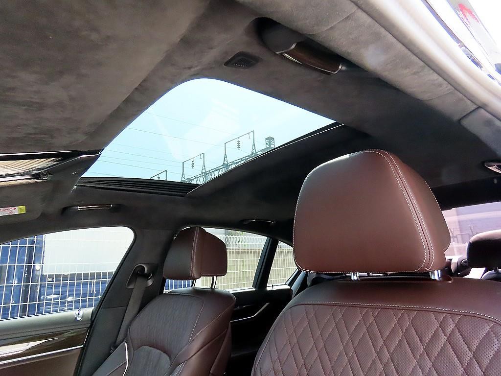 BMW 7시리즈 7시리즈 (G11) 745e sDrive 디자인 퓨어 엑설런스 이미지 17