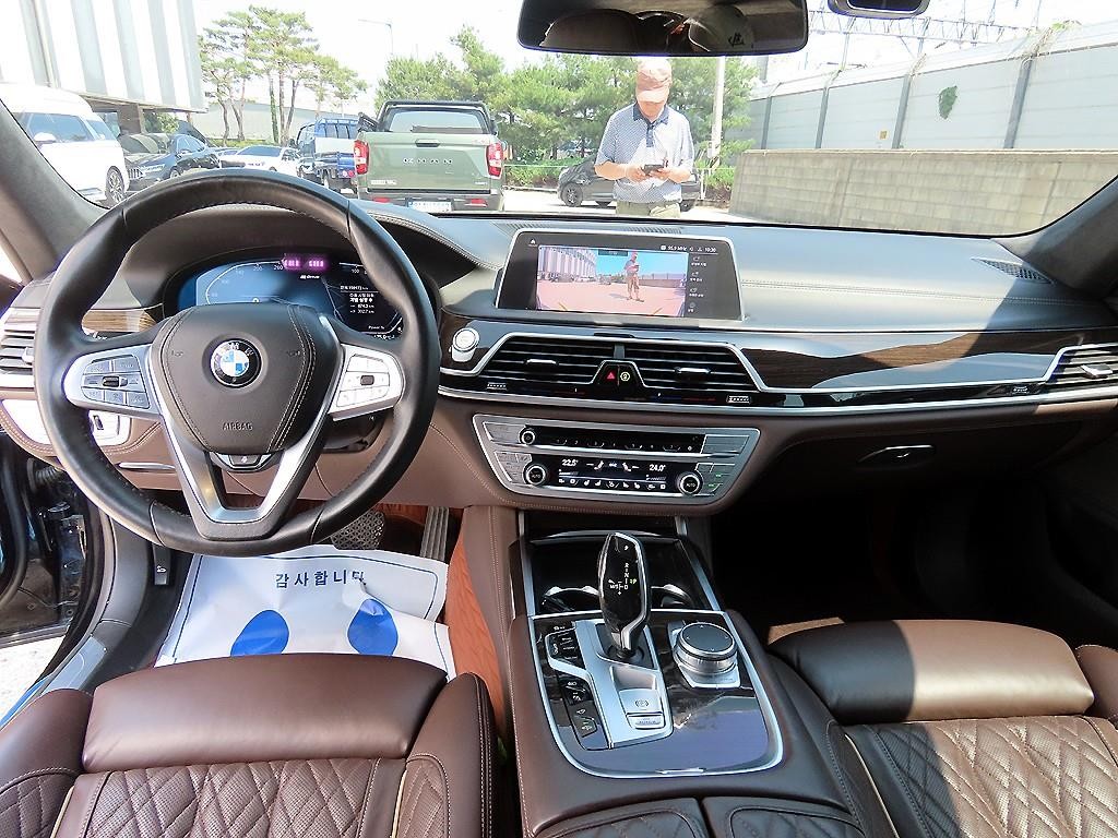 BMW 7시리즈 7시리즈 (G11) 745e sDrive 디자인 퓨어 엑설런스 이미지 7