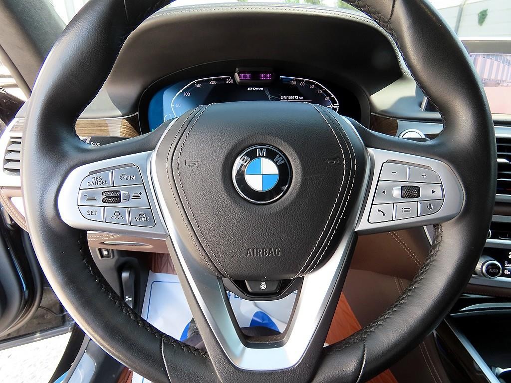 BMW 7시리즈 7시리즈 (G11) 745e sDrive 디자인 퓨어 엑설런스 이미지 8