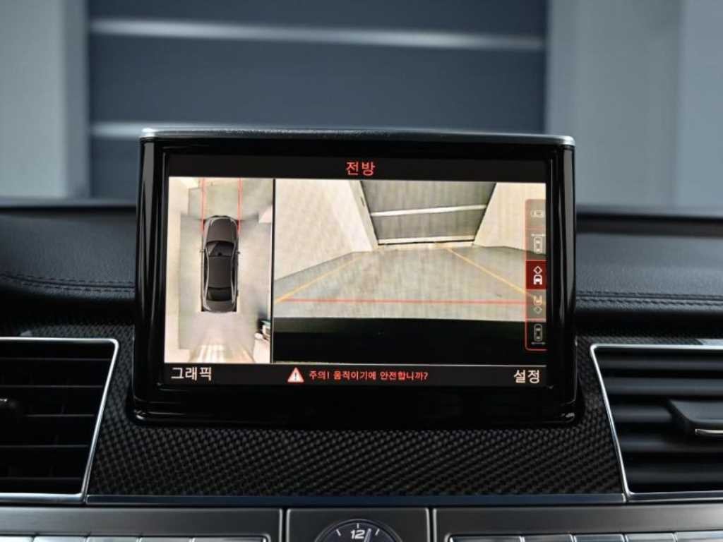 아우디 S8 4.0 TFSI 콰트로 이미지 15