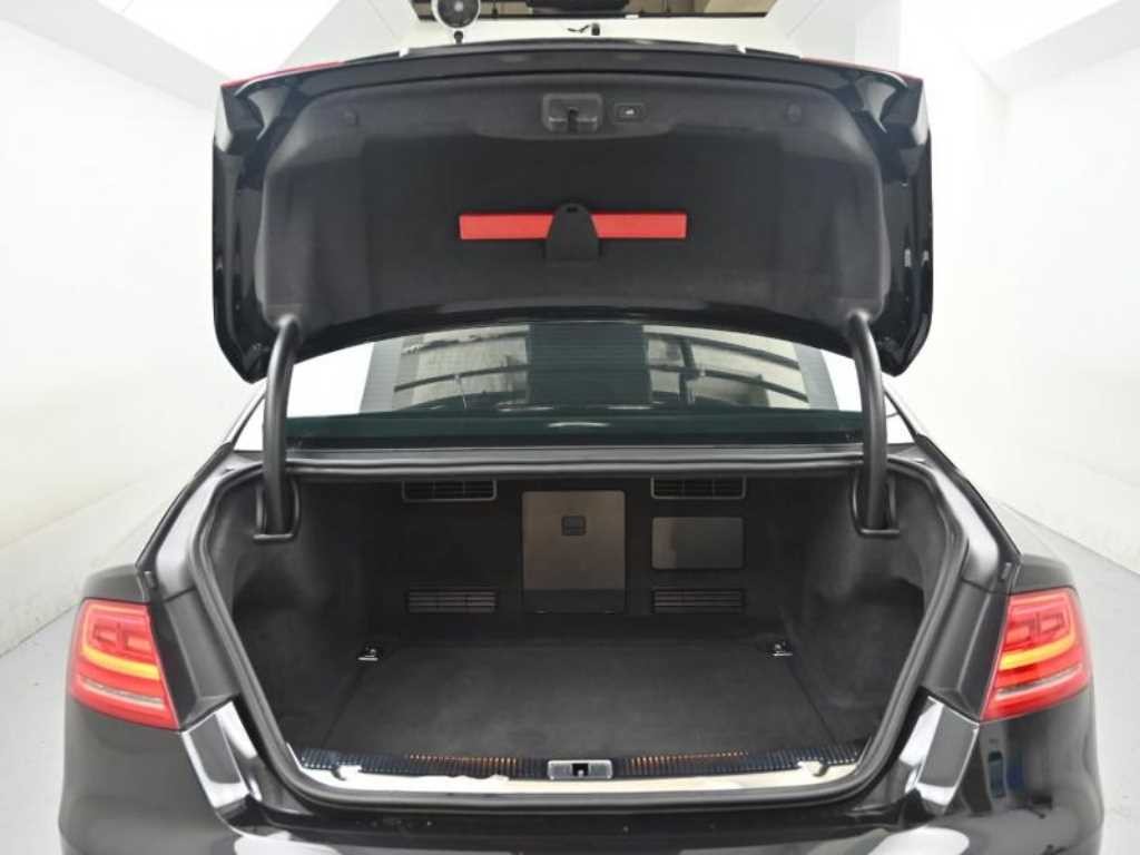 아우디 S8 4.0 TFSI 콰트로 이미지 19