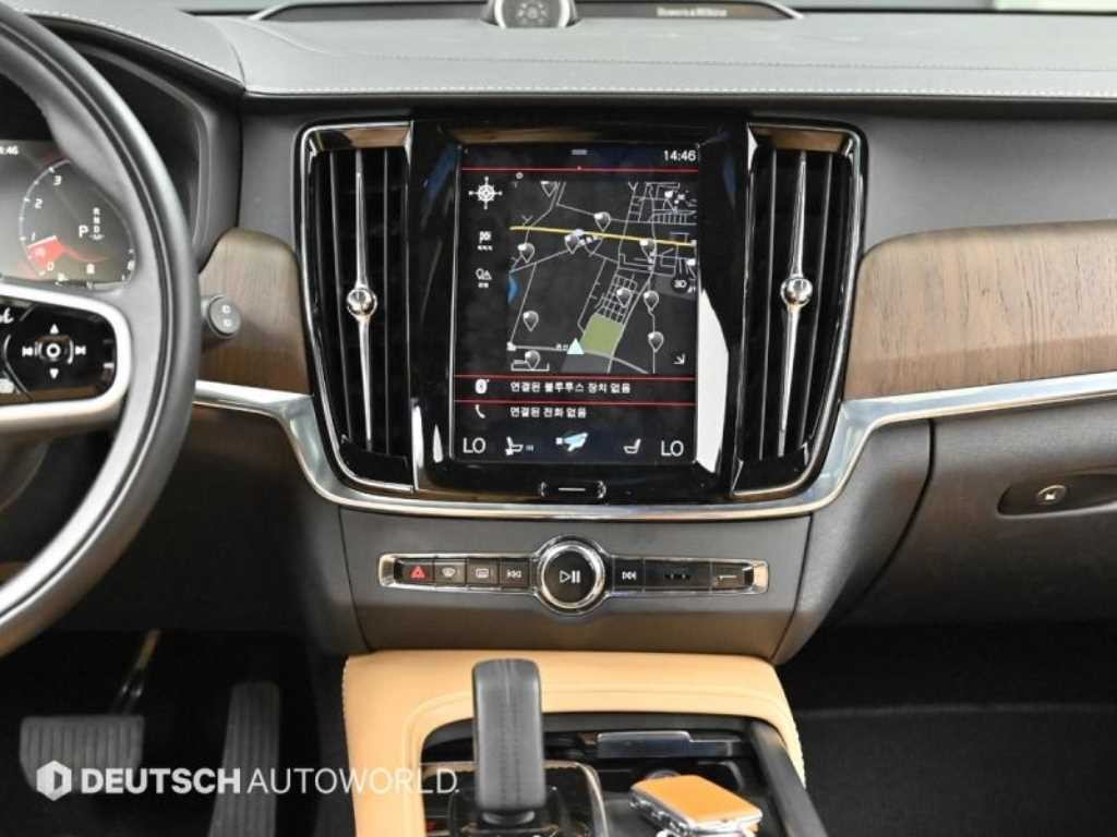 볼보 V90 V90 크로스컨트리 B5 프로 AWD 이미지 14