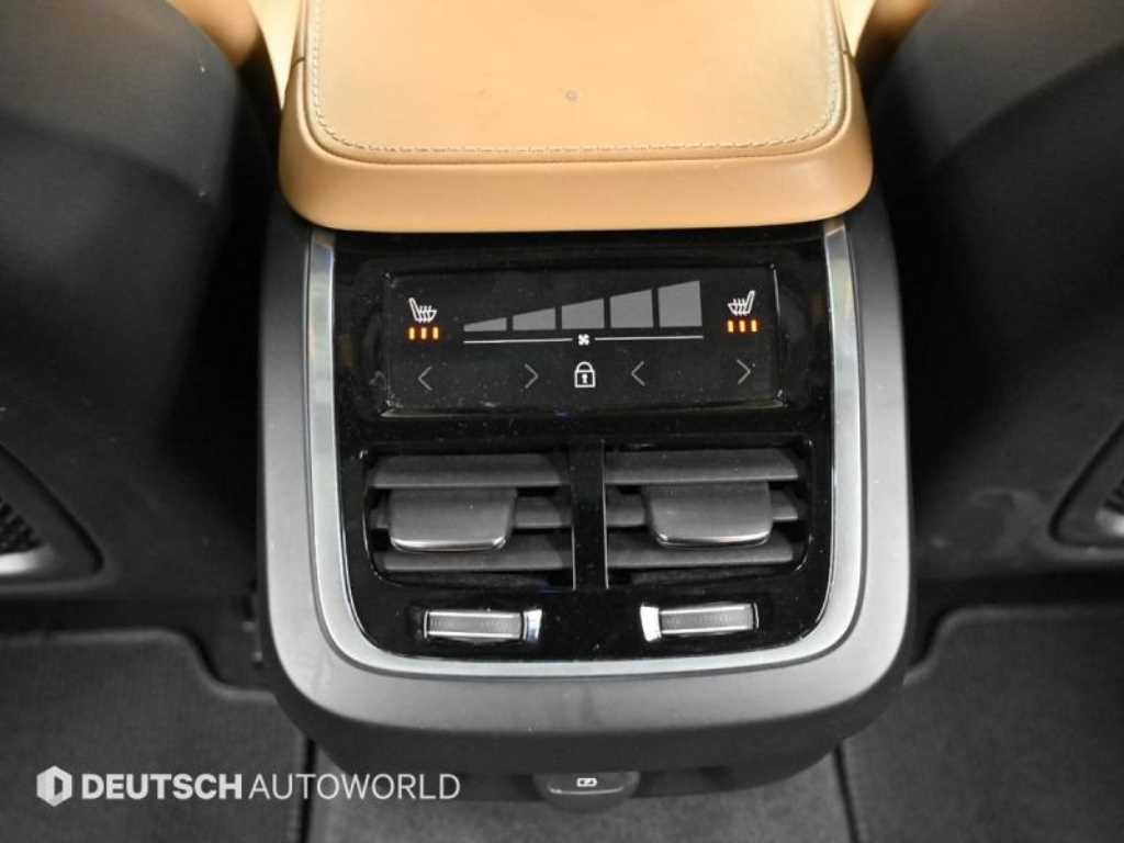 볼보 V90 V90 크로스컨트리 B5 프로 AWD 이미지 16