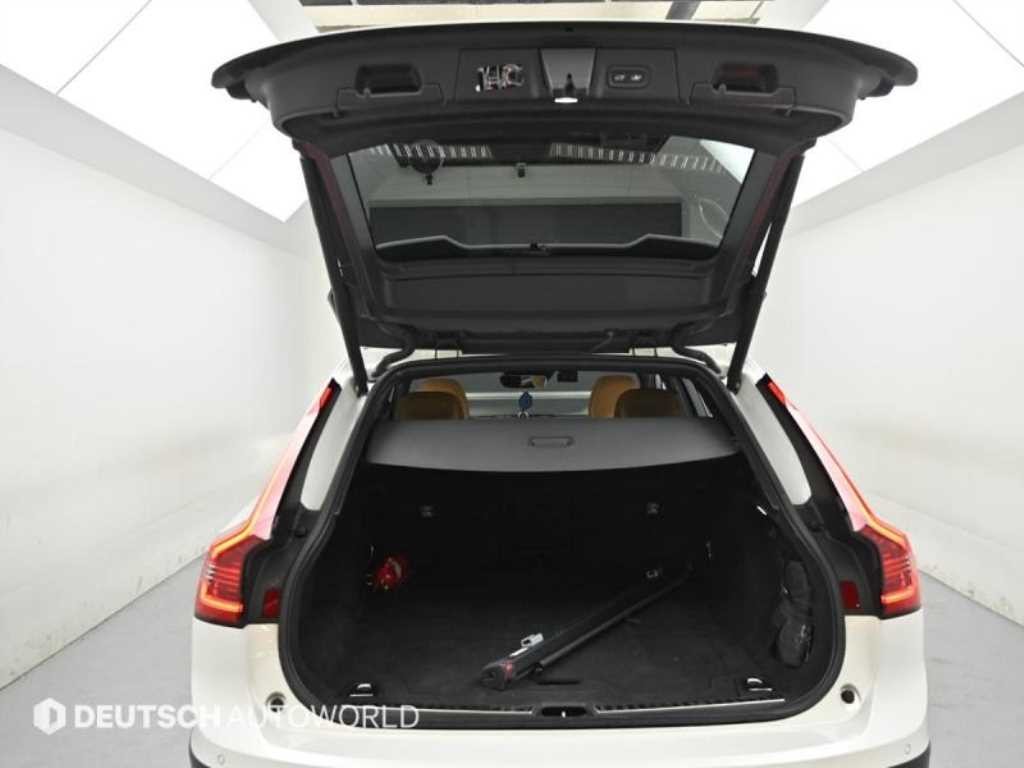 볼보 V90 V90 크로스컨트리 B5 프로 AWD 이미지 19
