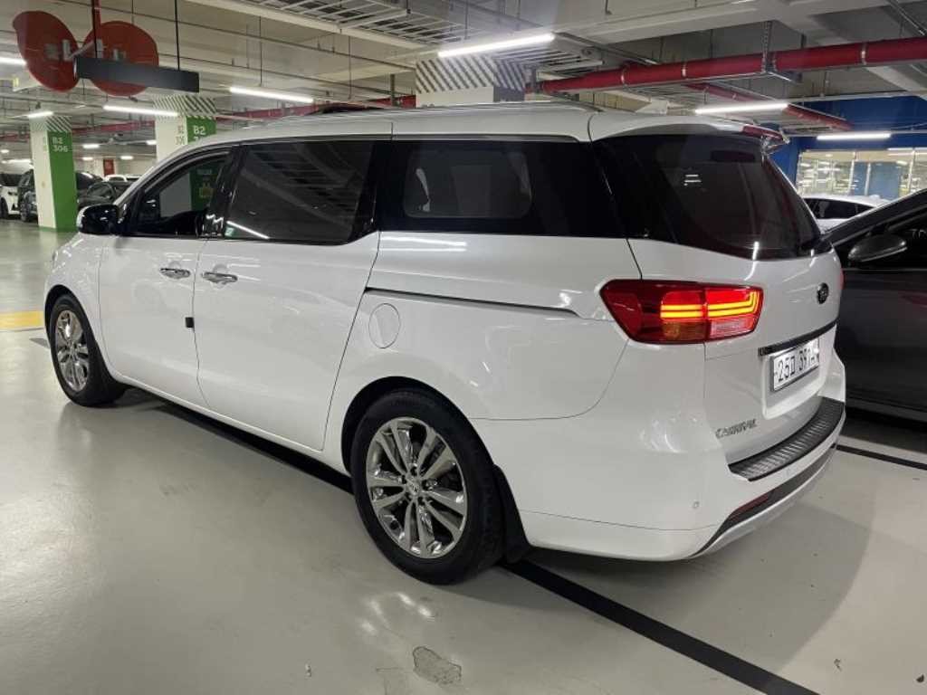 기아 카니발 올 뉴 카니발 디젤 9인승 노블레스 이미지 4