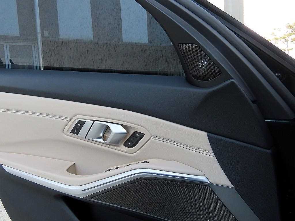 BMW 3시리즈 3시리즈 (G20) M340i 이미지 12