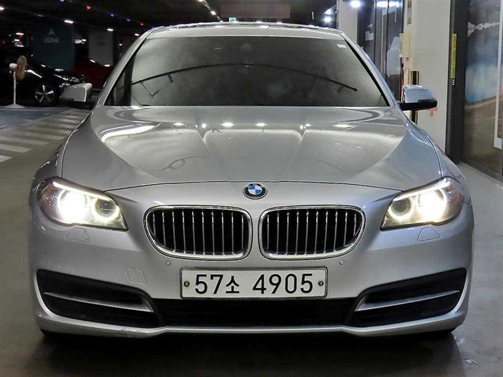 BMW 5시리즈 5시리즈 (F10) 520d 이미지 2