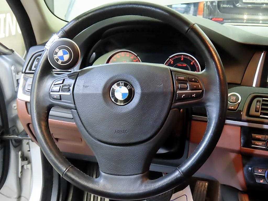 BMW 5시리즈 5시리즈 (F10) 520d 이미지 8