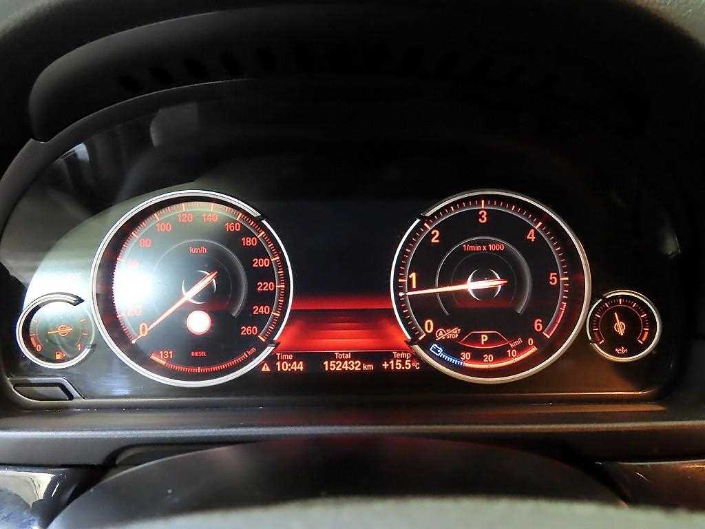 BMW 5시리즈 5시리즈 (F10) 520d 이미지 9