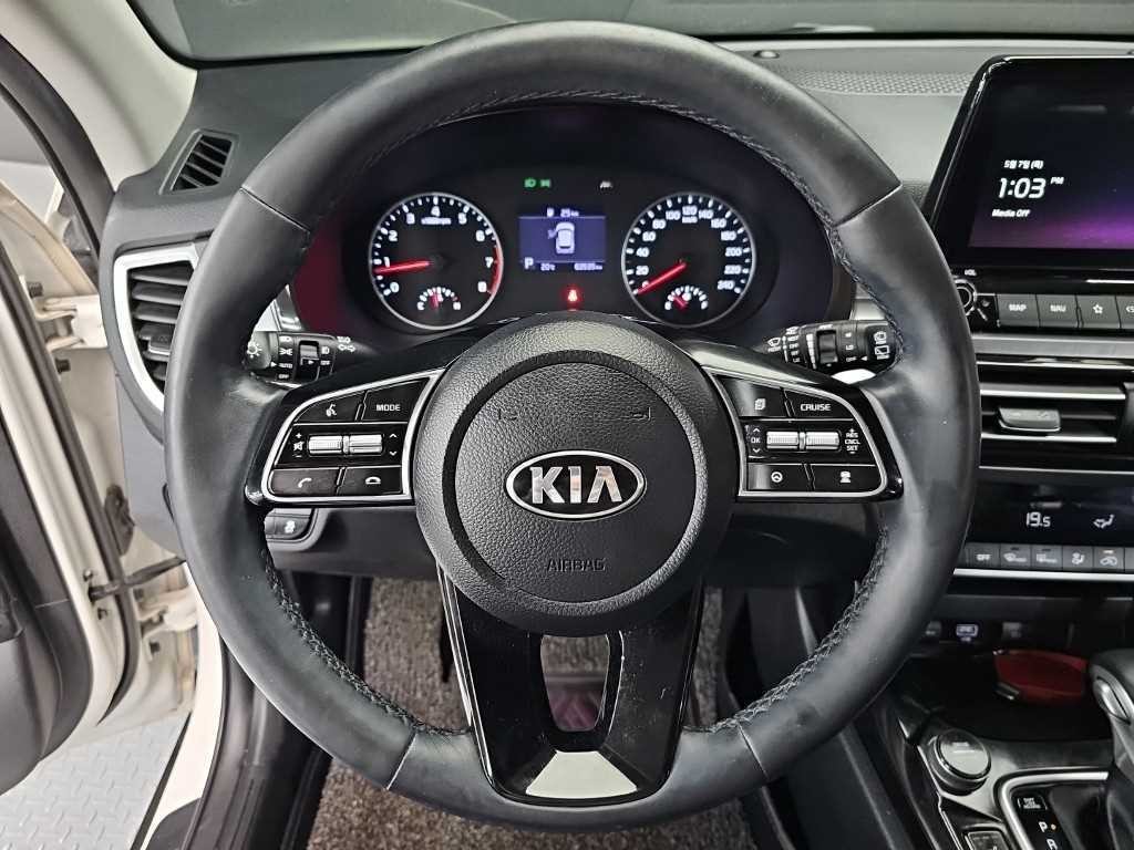 기아 셀토스 가솔린 1.6 터보 2WD 노블레스 이미지 9