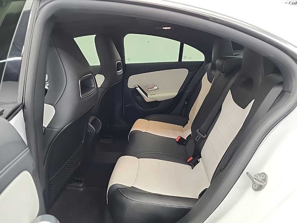 벤츠 CLA 클래스 CLA클래스 C118 CLA 250 4MATIC AMG 라인 이미지 12