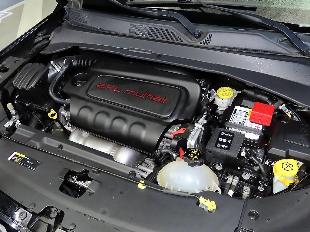 지프 컴패스 컴패스 2세대 2.4 AWD S 이미지 19