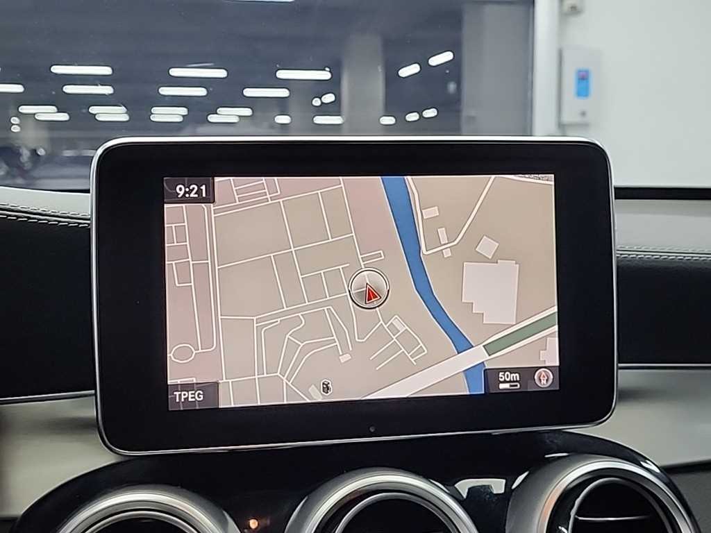 벤츠 GLC 클래스 GLC클래스 X253 GLC 220 d 4MATIC 프리미엄 쿠페 이미지 15