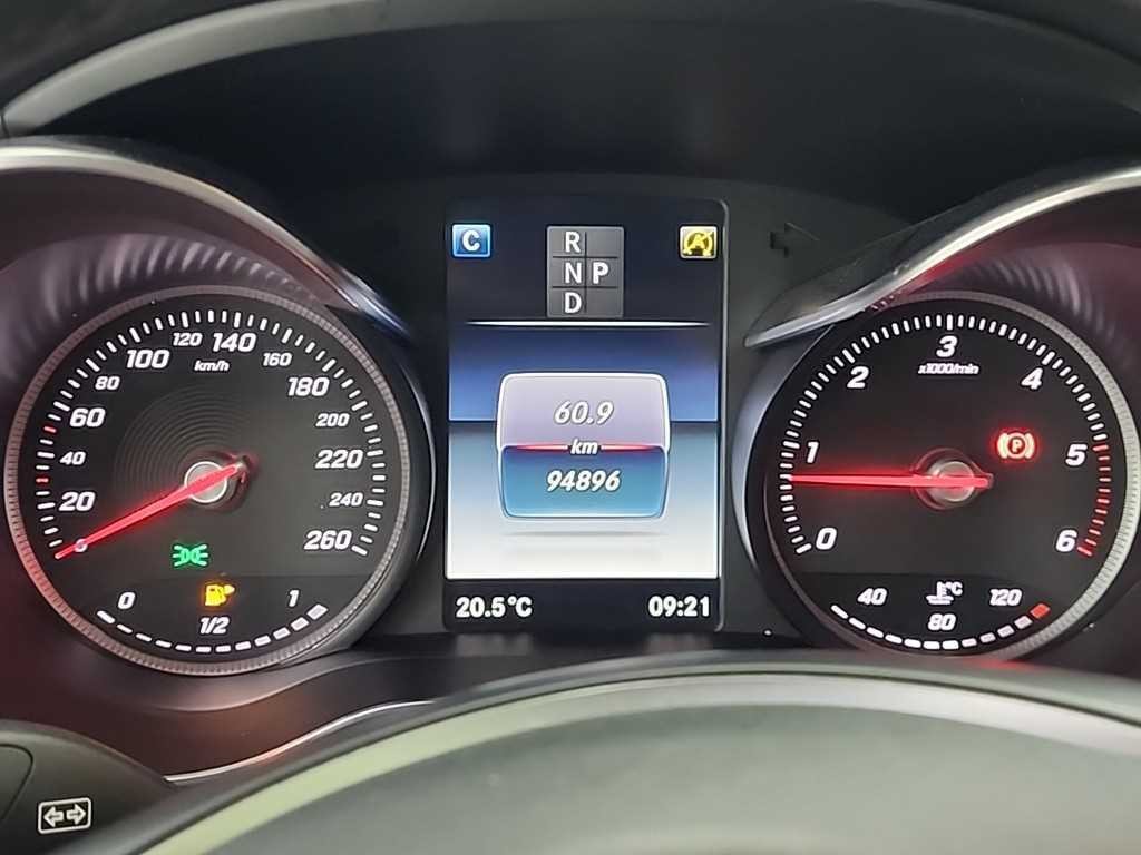 벤츠 GLC 클래스 GLC클래스 X253 GLC 220 d 4MATIC 프리미엄 쿠페 이미지 6