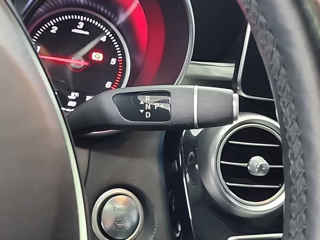 벤츠 GLC 클래스 GLC클래스 X253 GLC 220 d 4MATIC 프리미엄 쿠페 이미지 8