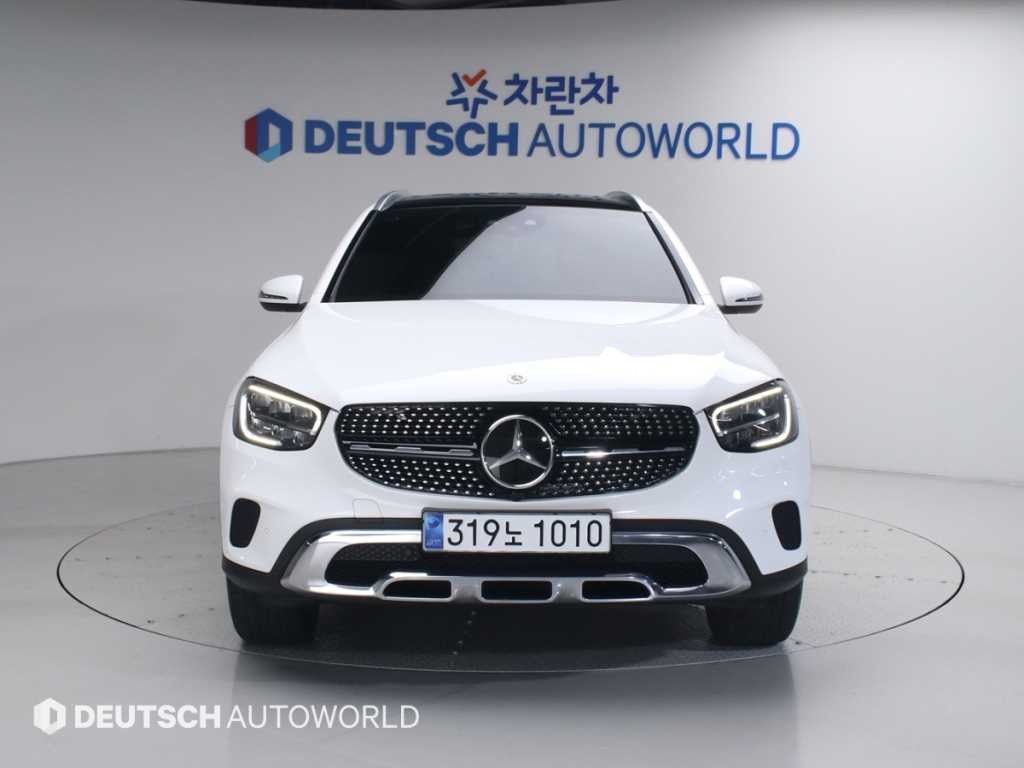 벤츠 GLC 클래스 GLC클래스 X253 GLC 300 e 4MATIC 이미지 3