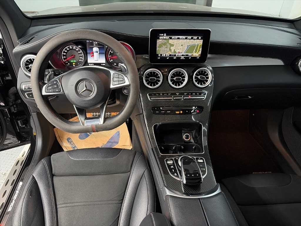 벤츠 GLC 클래스 GLC클래스 X253 AMG GLC 63 4MATIC+ 이미지 7