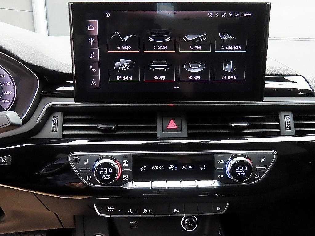 아우디 A4 A4 (B9) 40 TFSI 프리미엄 이미지 14
