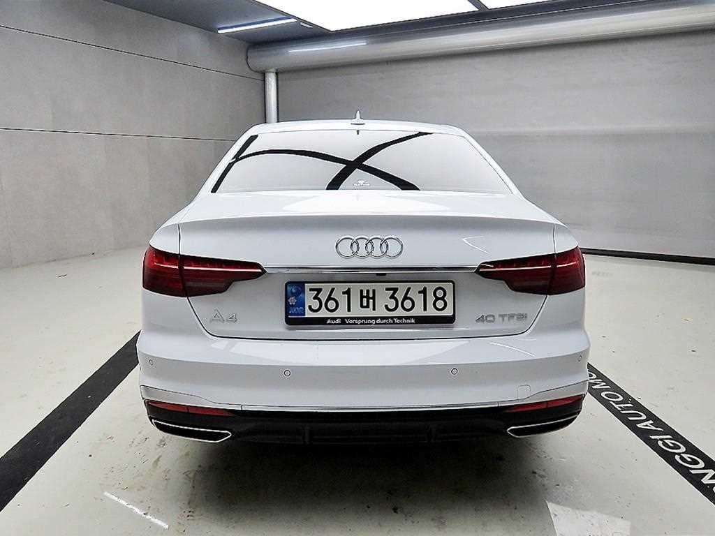 아우디 A4 A4 (B9) 40 TFSI 프리미엄 이미지 3