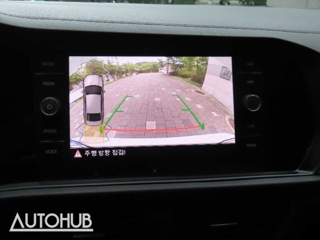폭스바겐 제타 올 뉴 제타 1.5 TSI 프레스티지 이미지 10