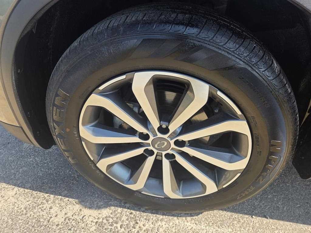 르노코리아(삼성) QM6 더뉴QM6 2.0 LPe LE 시그니처 2WD 이미지 20