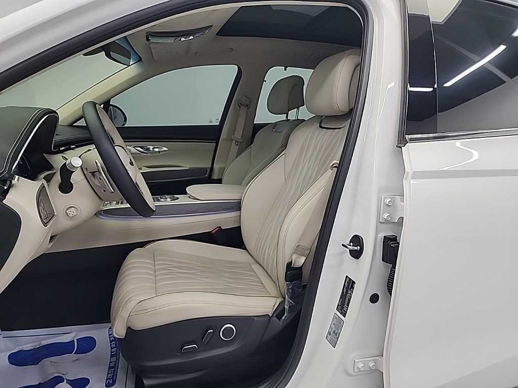 제네시스 GV70 2.5T 가솔린 AWD 기본형 이미지 11