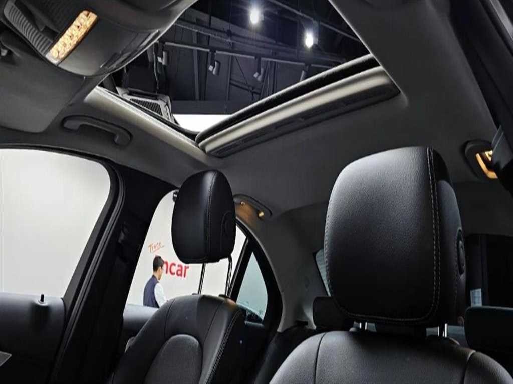 벤츠 C 클래스 C클래스 W205 C220 d 4MATIC 이미지 4