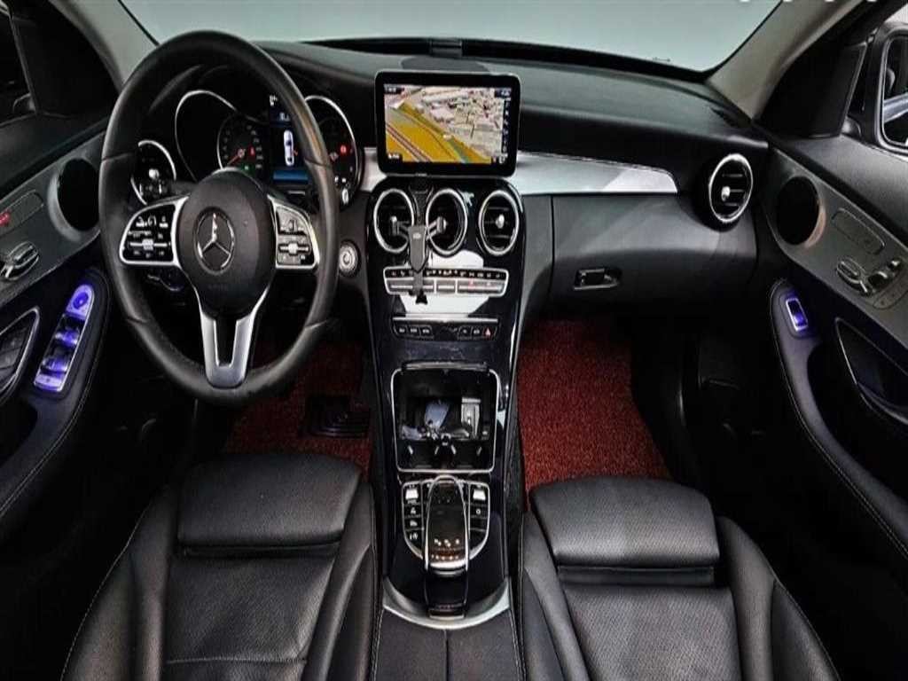 벤츠 C 클래스 C클래스 W205 C220 d 4MATIC 이미지 6