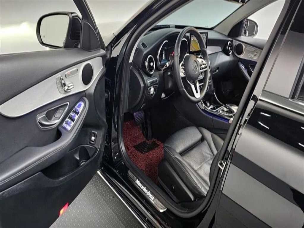 벤츠 C 클래스 C클래스 W205 C220 d 4MATIC 이미지 7