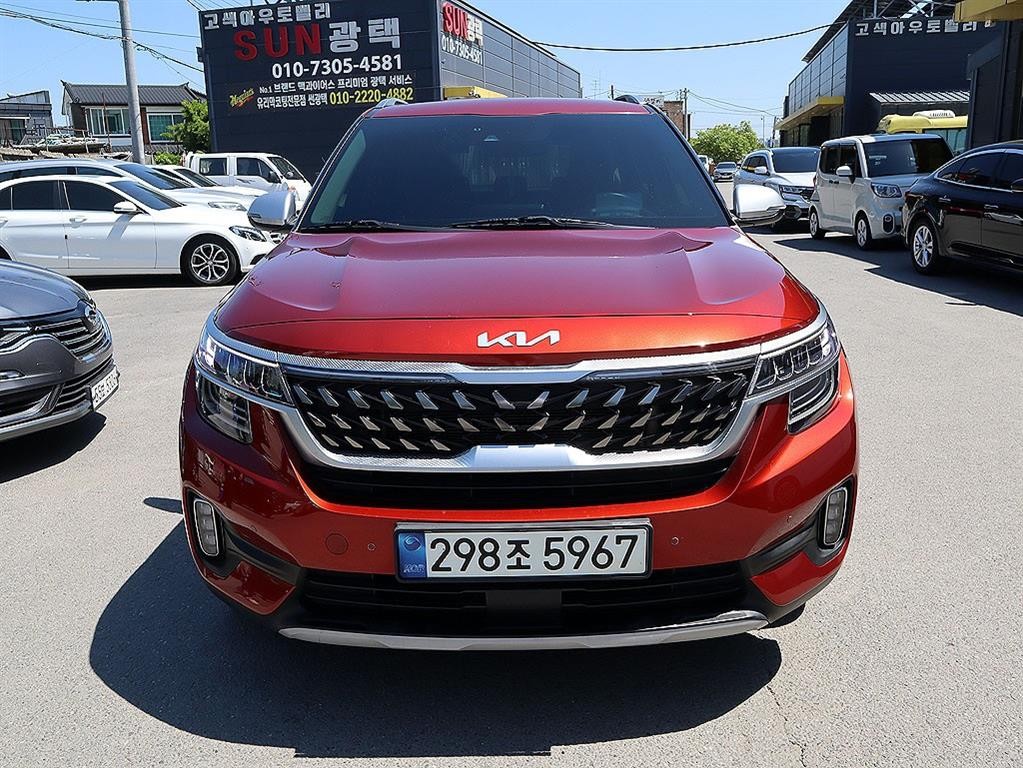 기아 셀토스 디젤 1.6 4WD 시그니처 이미지 1