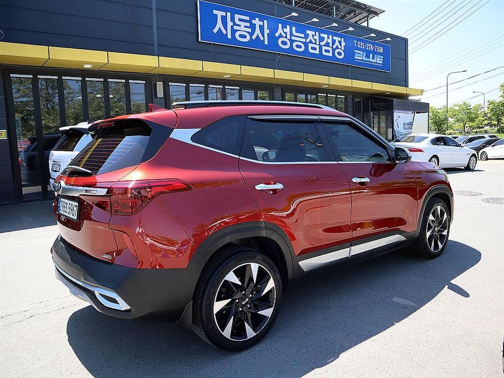 기아 셀토스 디젤 1.6 4WD 시그니처 이미지 3