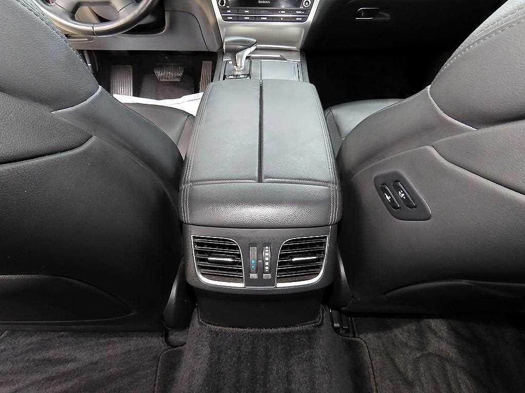 제네시스 G80 3.3 GDI AWD 럭셔리 이미지 16
