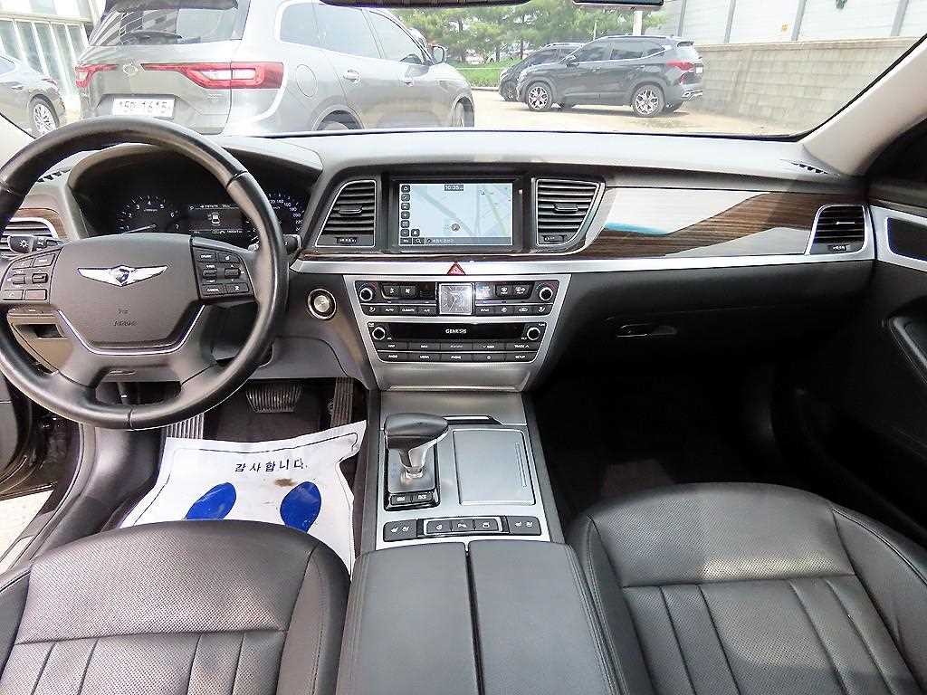 제네시스 G80 3.3 GDI AWD 럭셔리 이미지 7