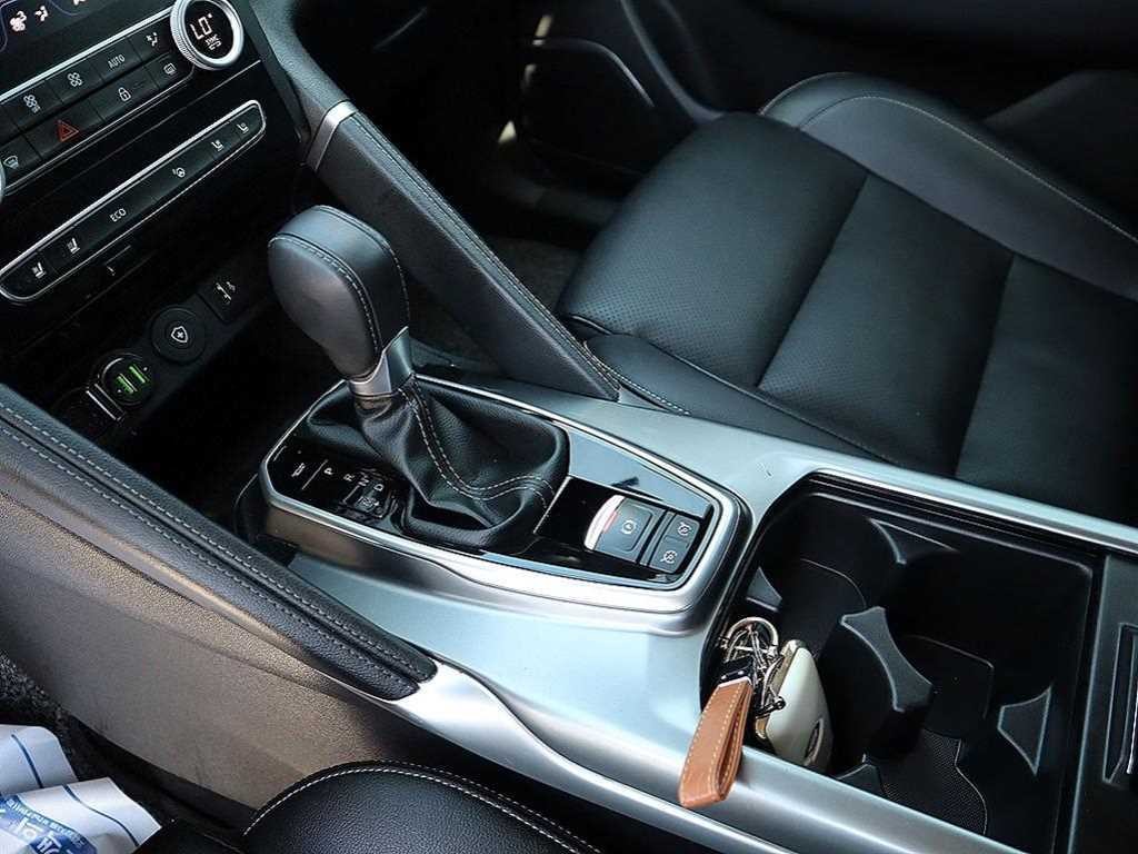 르노코리아(삼성) QM6 더뉴QM6 2.0 LPe LE 2WD 이미지 12